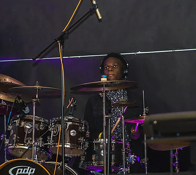 Concert, photographed by Leyna Photography