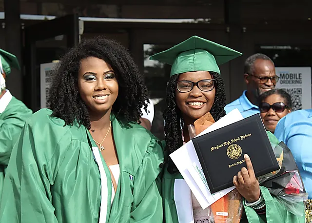 Graduation, photographed by Leyna Photography