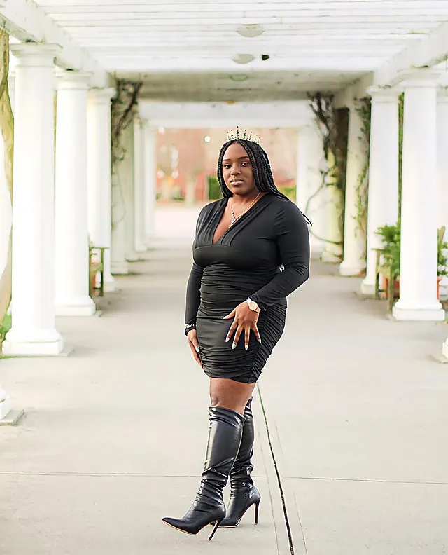 Leyna Photography, photographed by Leyna Photography