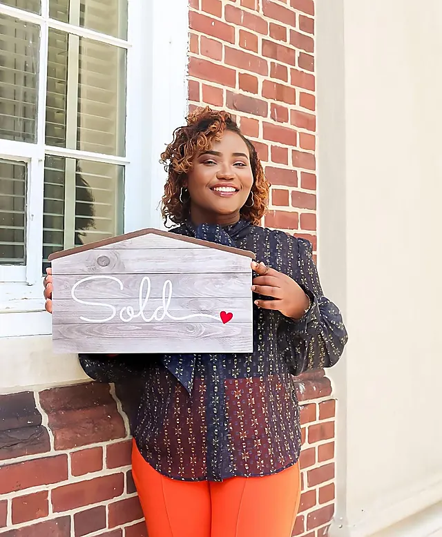 Outdoor Portraits, photographed by Leyna Photography