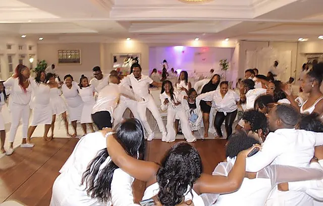 Party, photographed by Leyna Photography