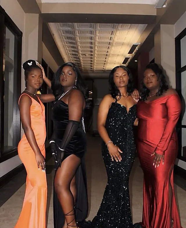 Prom, photographed by Leyna Photography