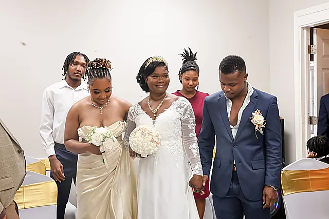 Wedding, photographed by Leyna Photography