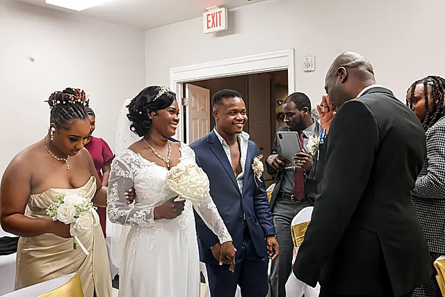 Wedding, photographed by Leyna Photography